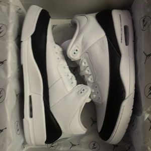 Jordan Retro 3 Fragment